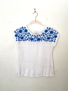 Blue Embroidered White Flower and Feather Blouse Small Western Floral Top Womens